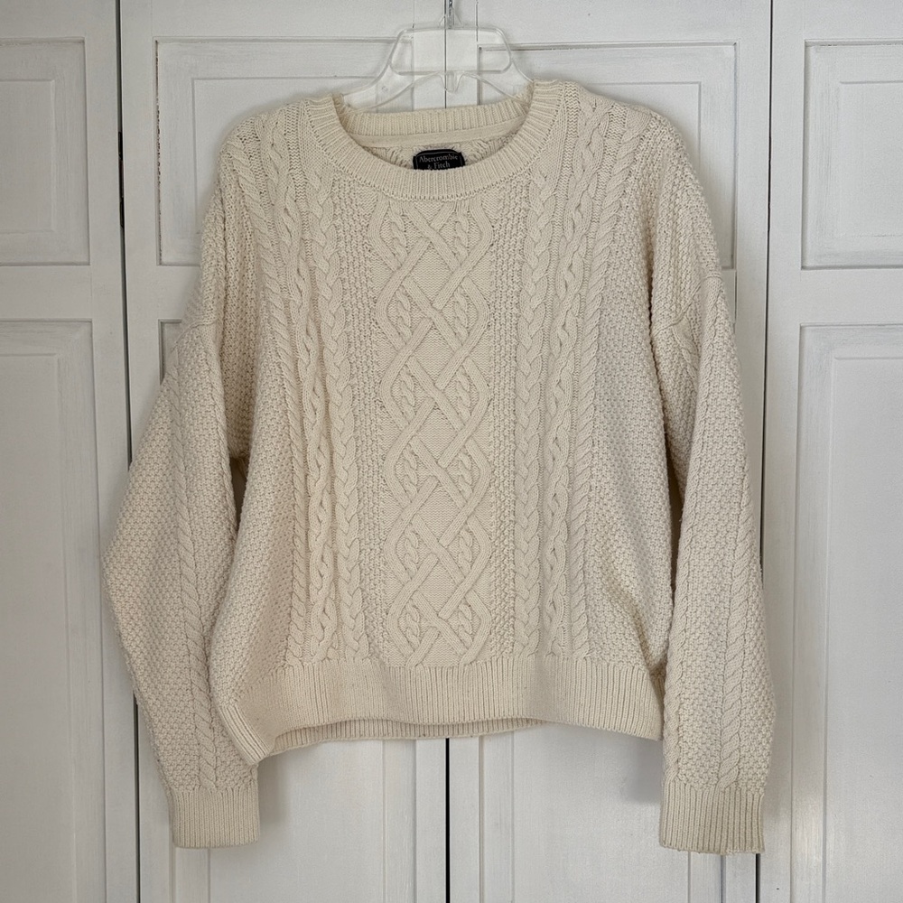 Abercrombie & Fitch Cable Knit Fisherman’s Cream Sweater Coastal Grandma